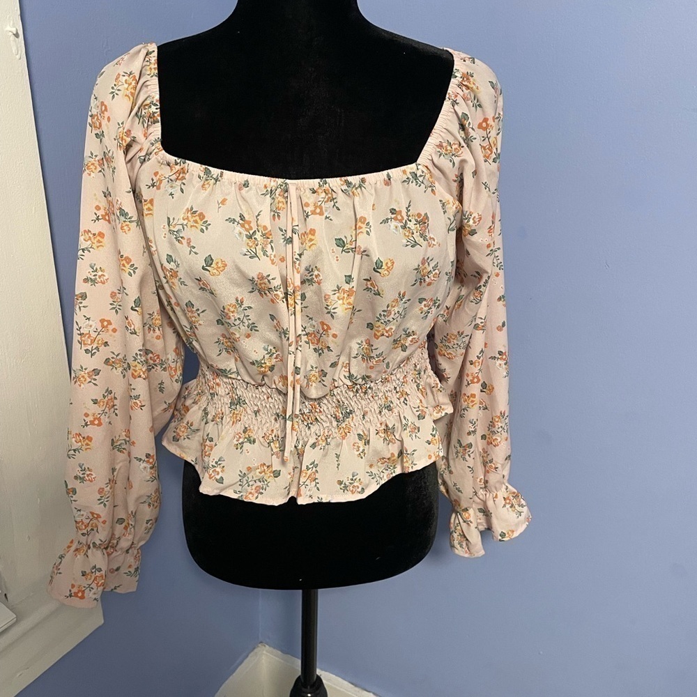 GB floral Princess sleeve top